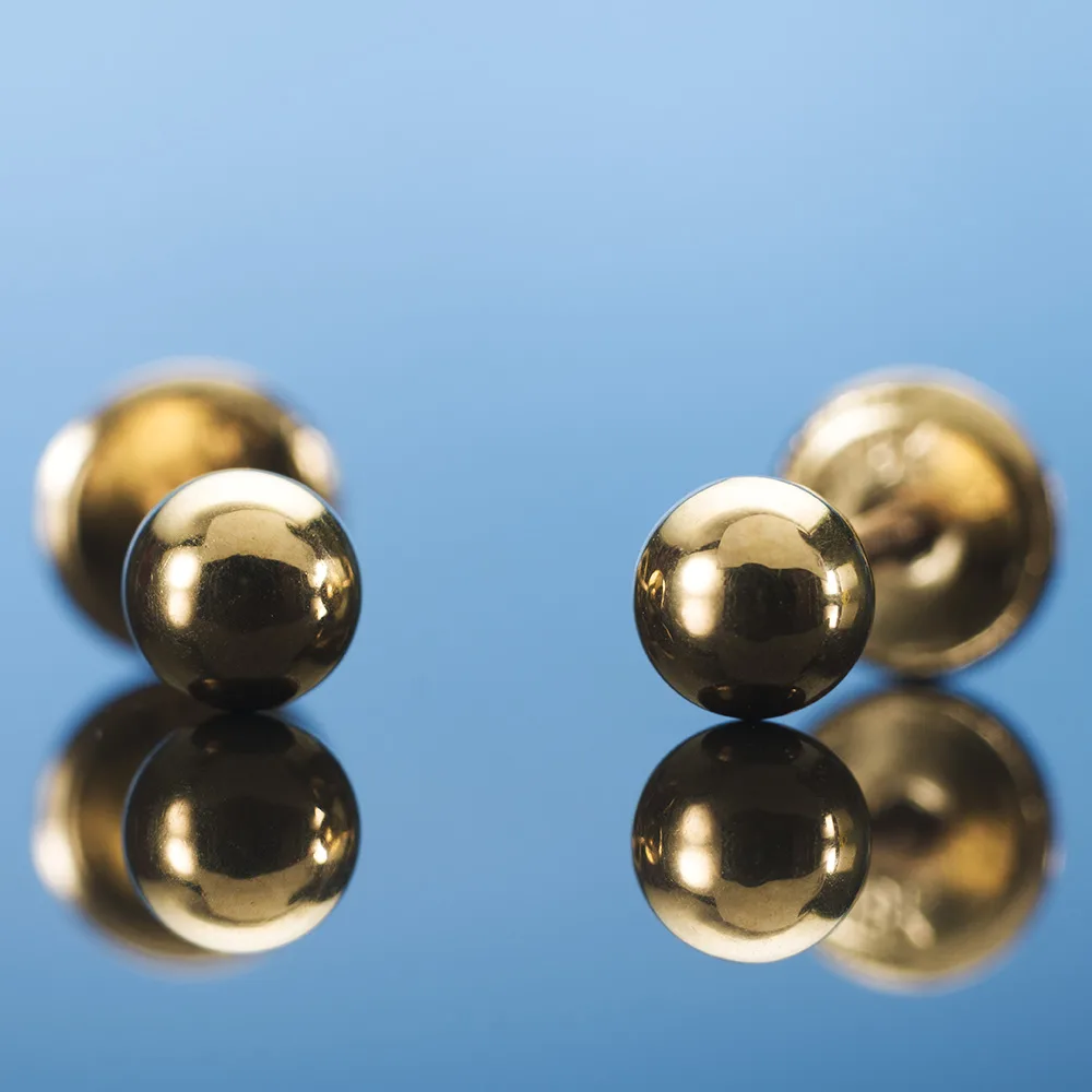 Baby jewelry in 18k gold — Joyería Liévano