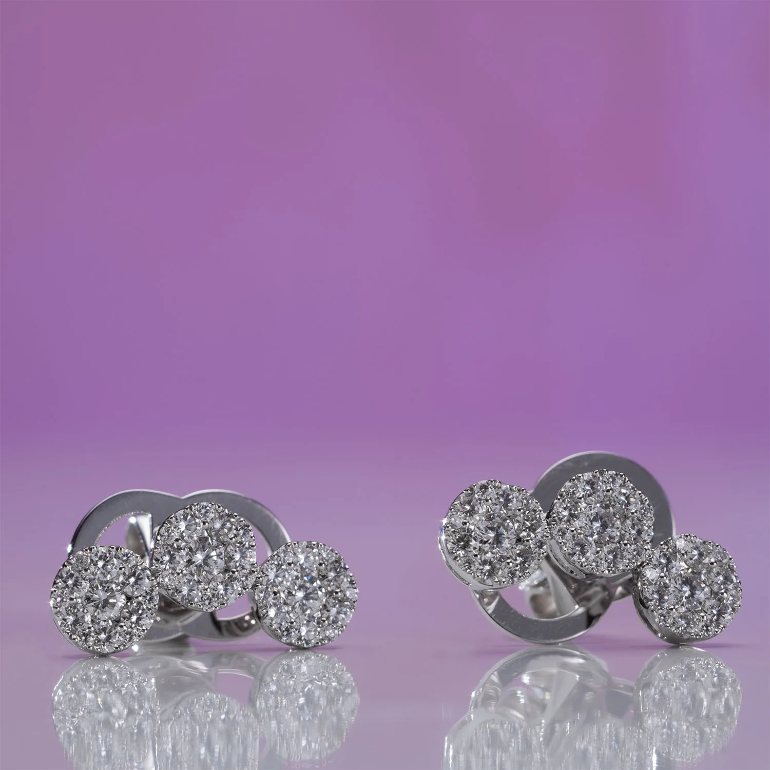 Earrings with diamonds in 18k gold — Joyería Liévano
