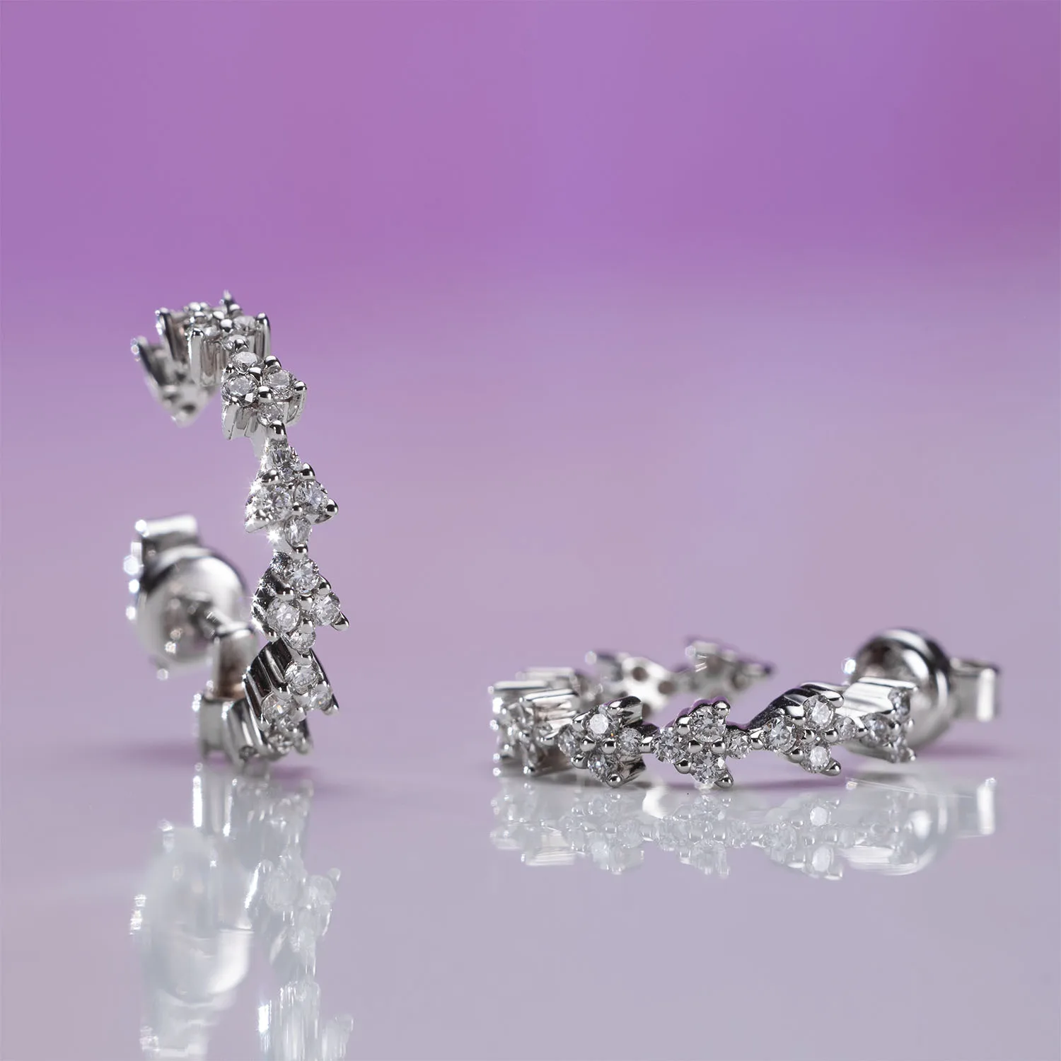 Earrings with diamonds in 18k gold — Joyería Liévano