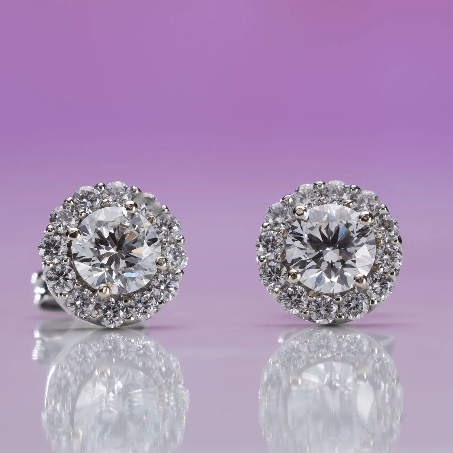 Earrings with diamonds in 18k gold — Joyería Liévano
