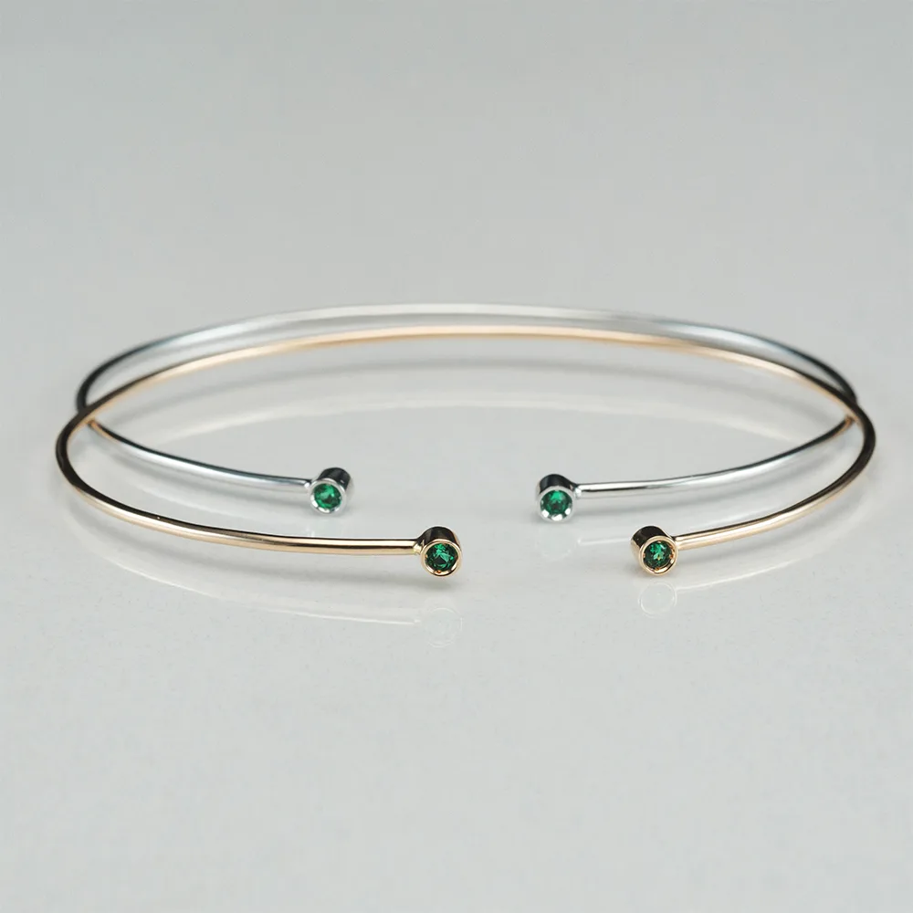 Bracelet with emeralds in 18k gold — Joyería Liévano
