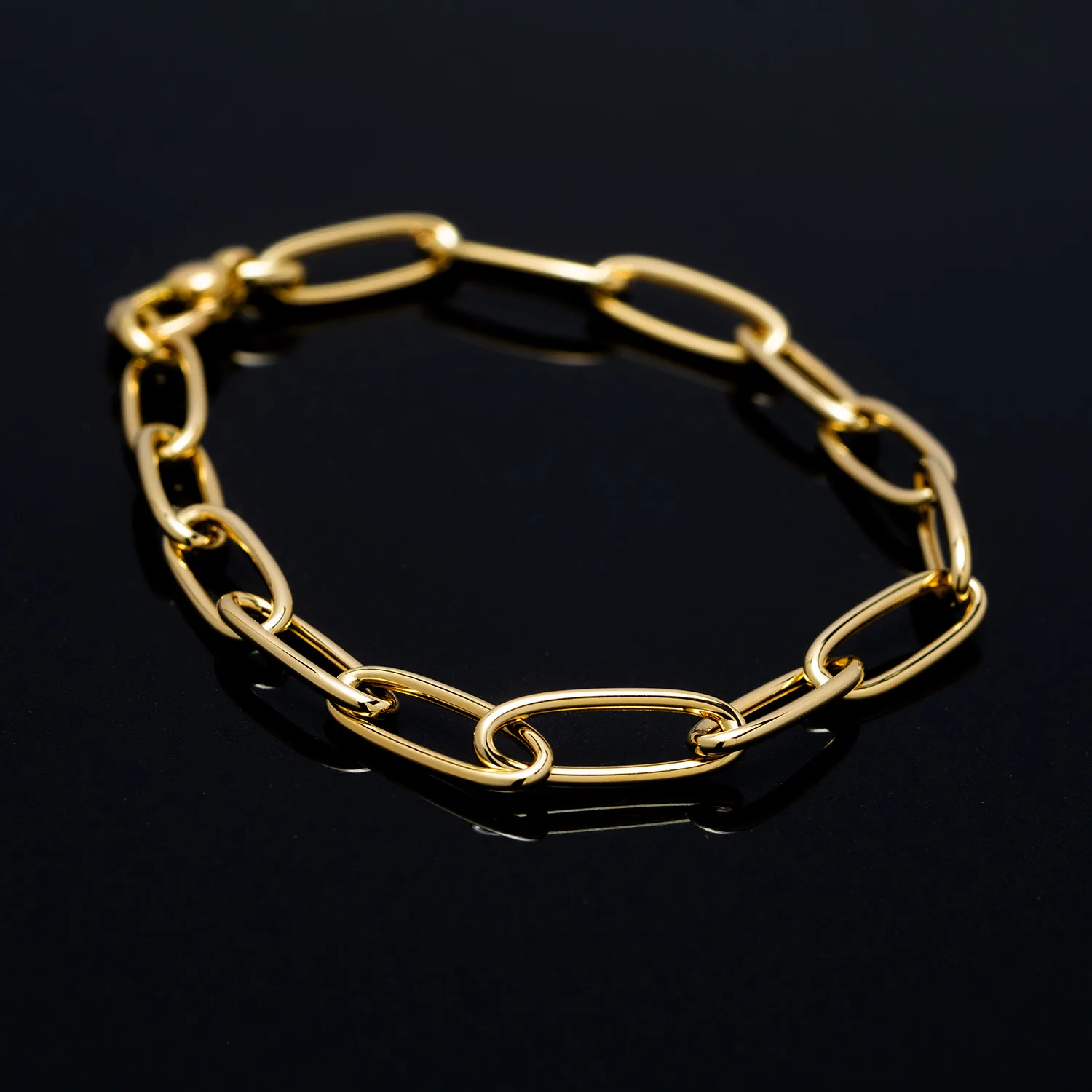 Bracelet in 18k gold — Joyería Liévano