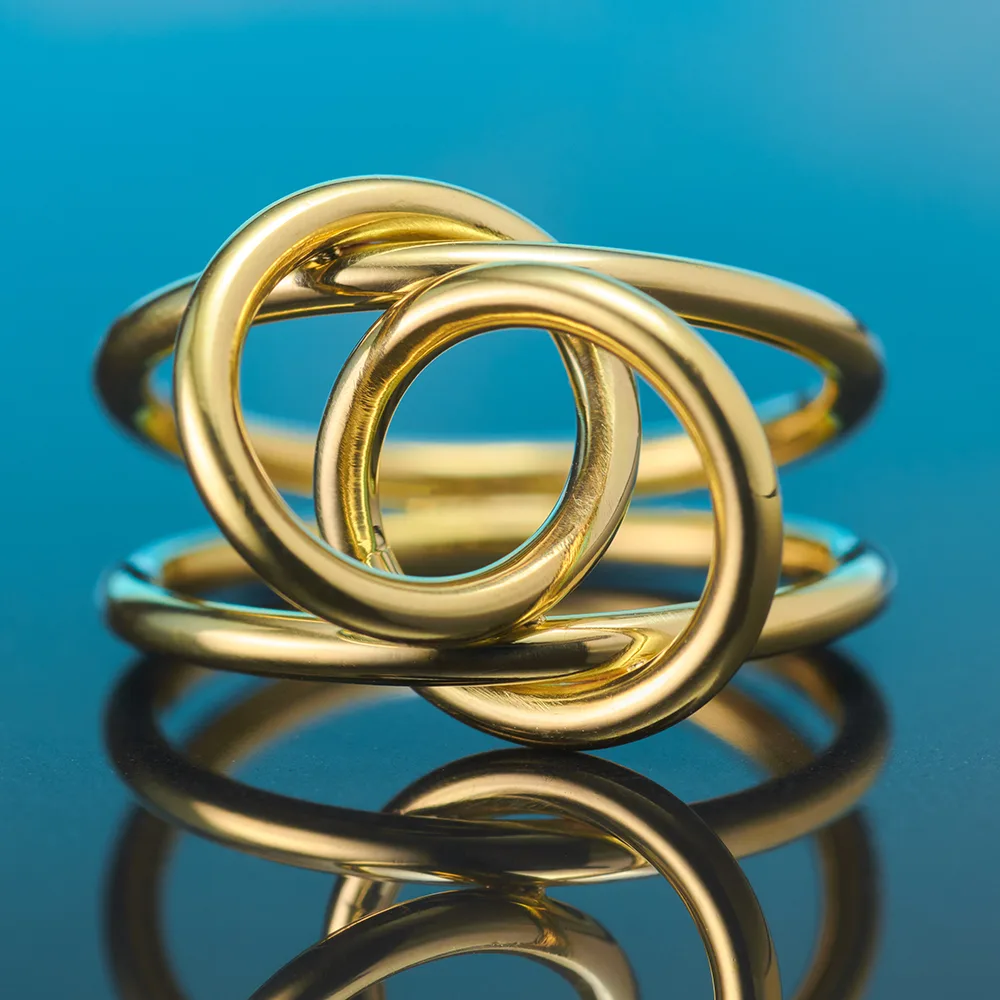 Ring in 18k gold — Joyería Liévano