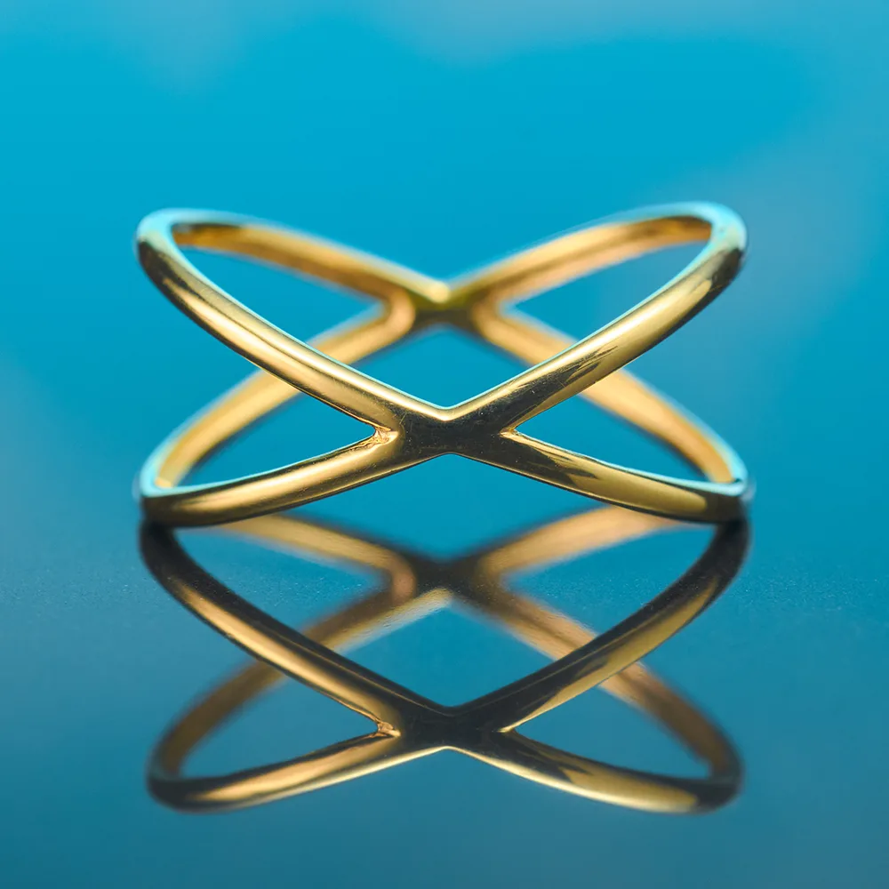 Ring in 18k gold — Joyería Liévano