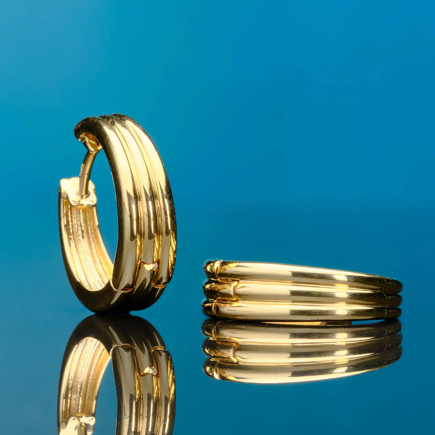 Earrings in 18k gold — Joyería Liévano