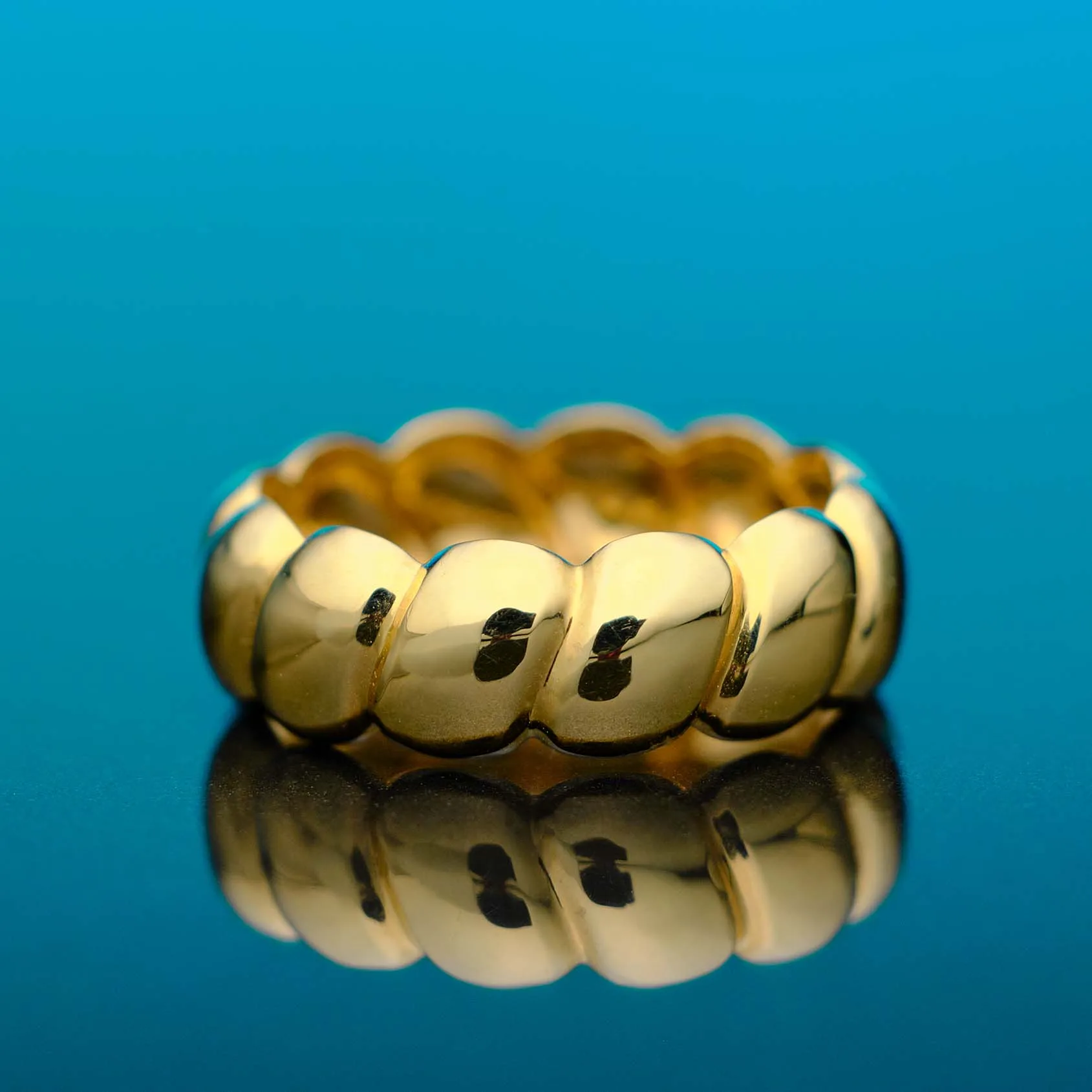 Ring in 18k gold — Joyería Liévano