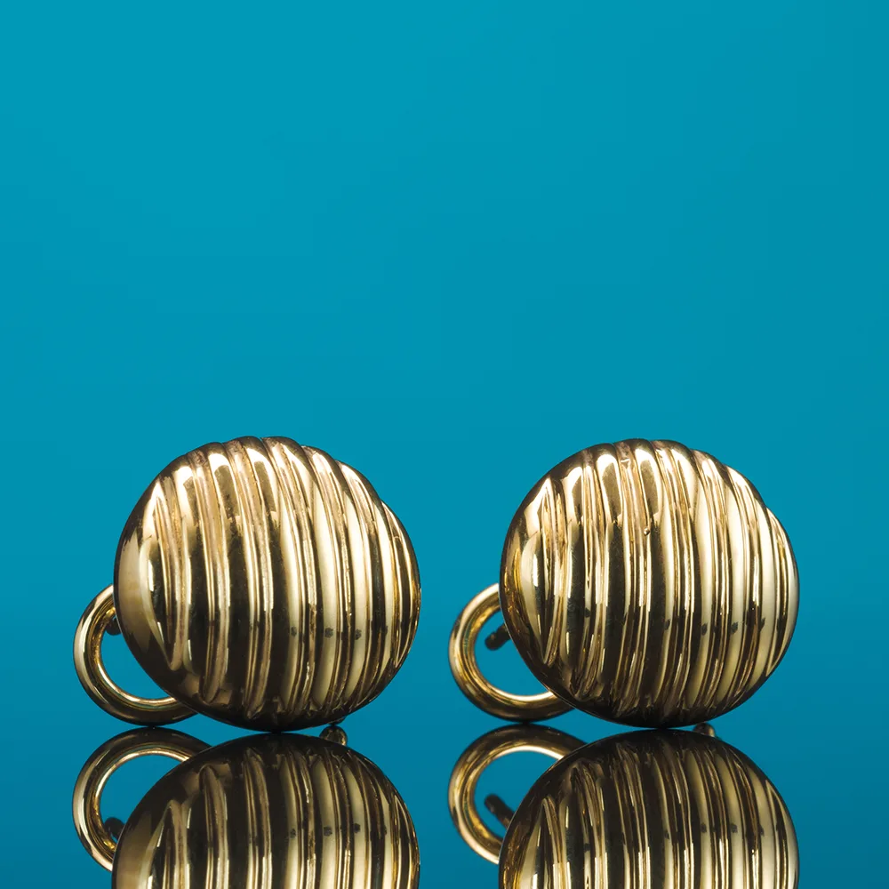 Earrings in 18k gold — Joyería Liévano