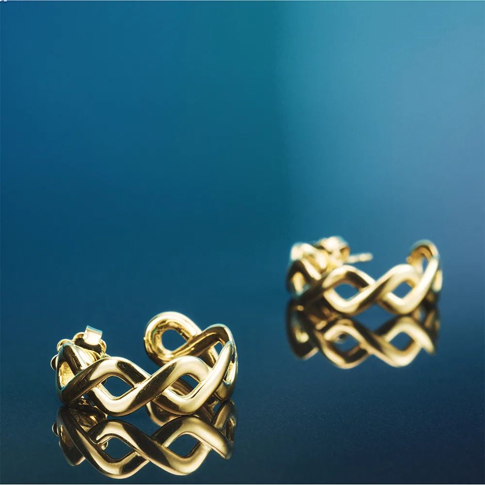 Earrings in 18k gold — Joyería Liévano
