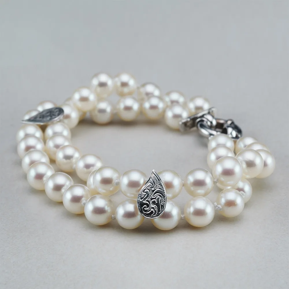 Bracelet with pearls in 18k gold — Joyería Liévano