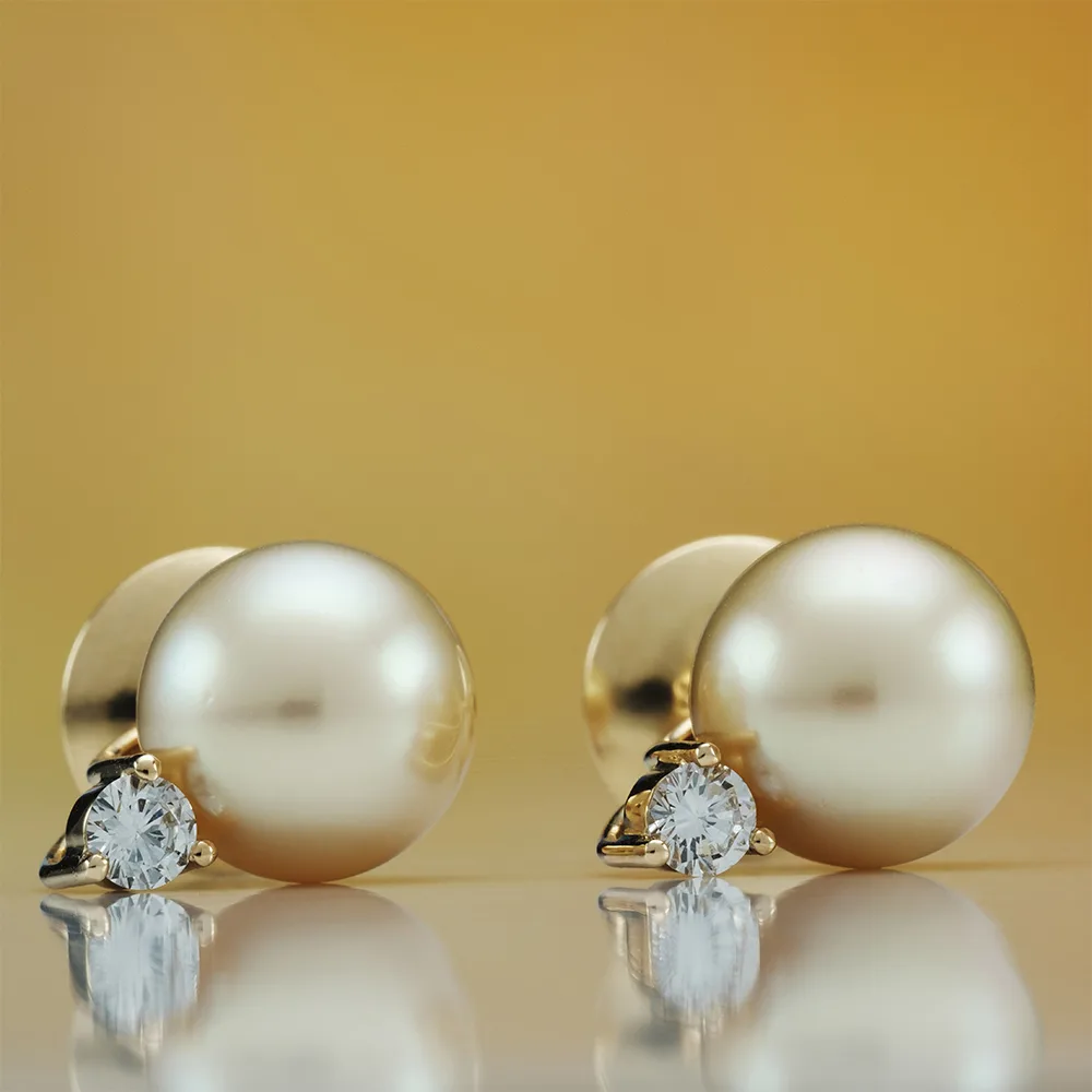 Earrings with pearls in 18k gold — Joyería Liévano