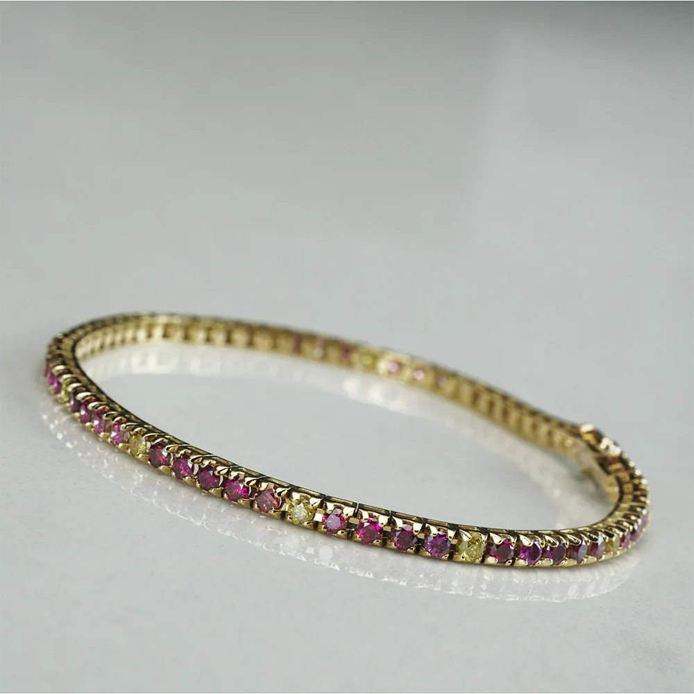 Bracelet with colored gemstones in 18k gold — Joyería Liévano