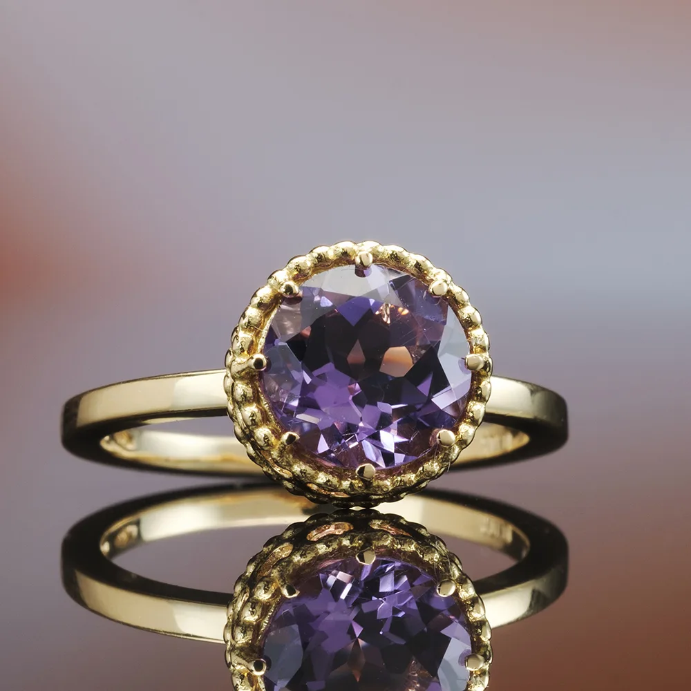 Ring with colored gemstones in 18k gold — Joyería Liévano